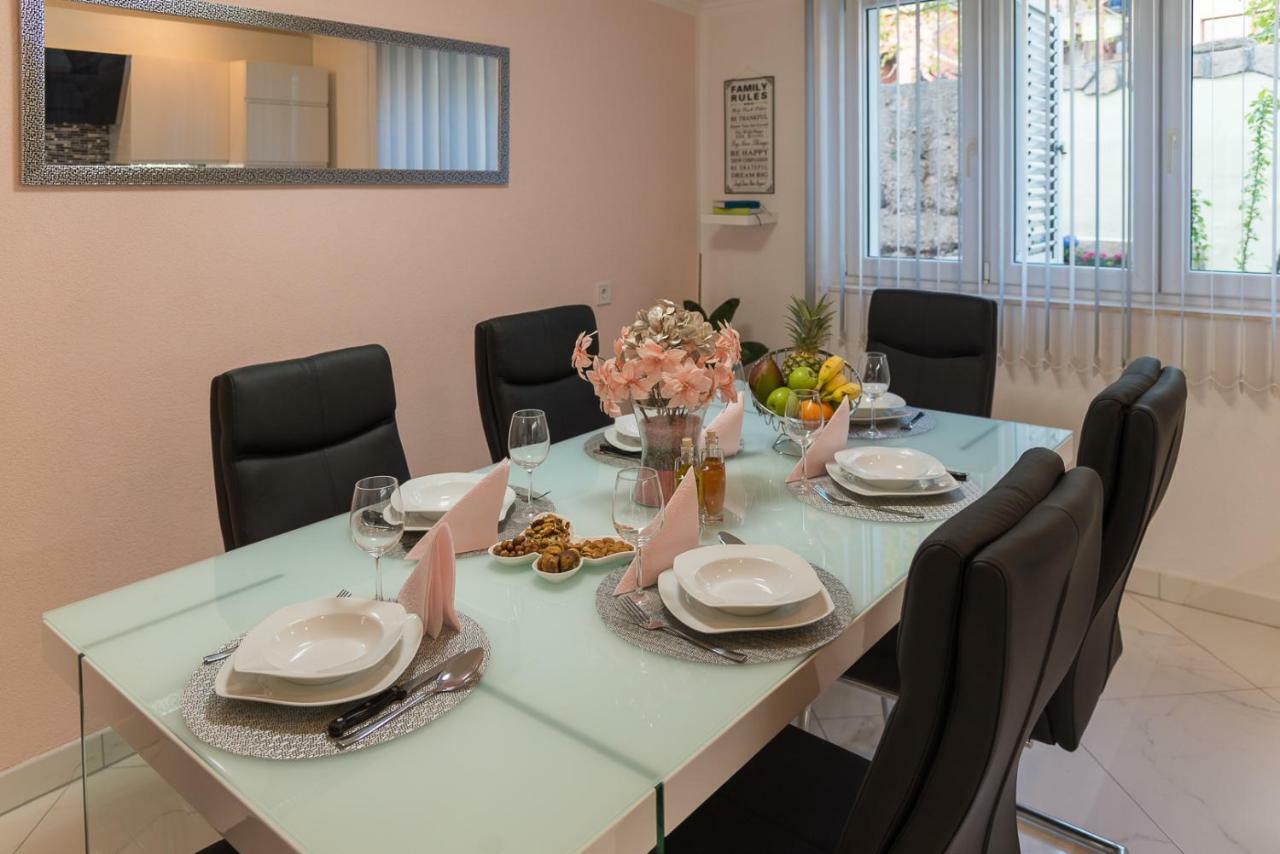Apartment Danijela II ชิเบนิก ภายนอก รูปภาพ
