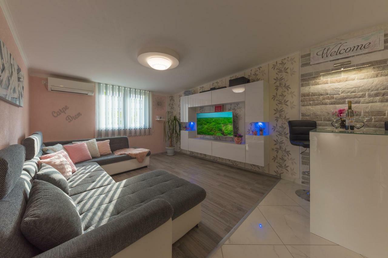 Apartment Danijela II ชิเบนิก ภายนอก รูปภาพ