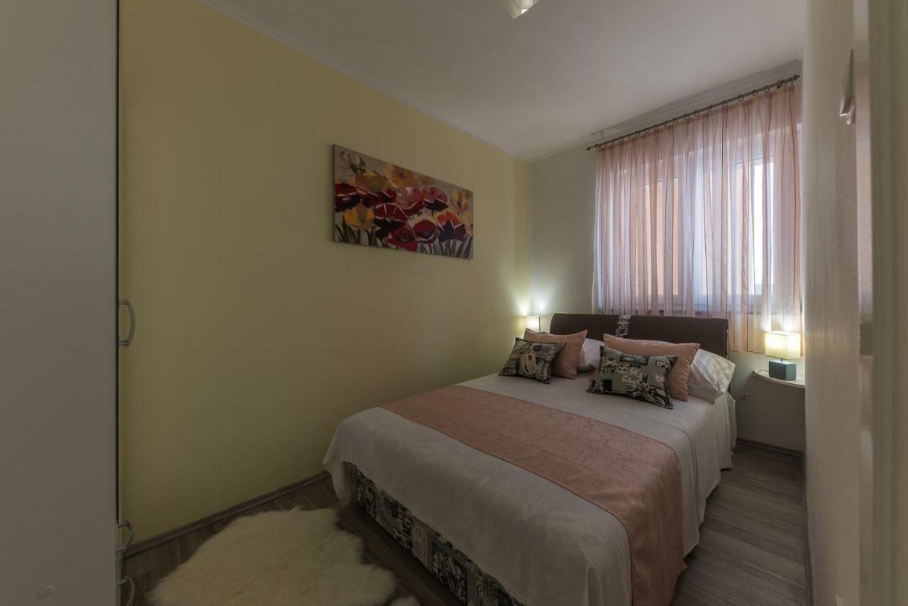 Apartment Danijela II ชิเบนิก ภายนอก รูปภาพ